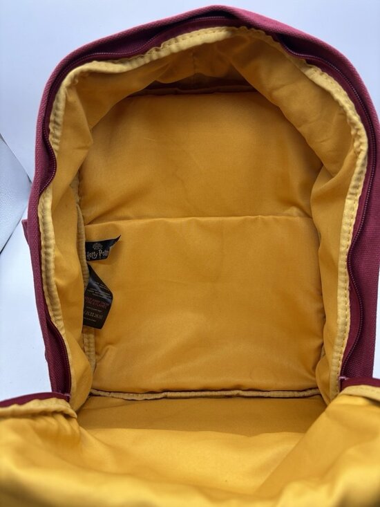 Harry Potter New York Patch Gryffindor Backpack Canvas Unisex main image 7